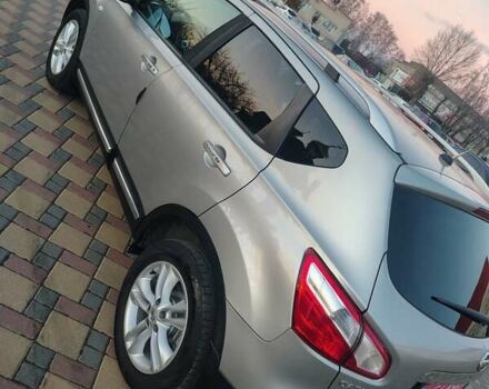 Серый Ниссан Кашкай, объемом двигателя 1.6 л и пробегом 207 тыс. км за 10200 $, фото 4 на Automoto.ua