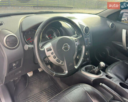 Серый Ниссан Кашкай, объемом двигателя 1.46 л и пробегом 256 тыс. км за 11000 $, фото 16 на Automoto.ua