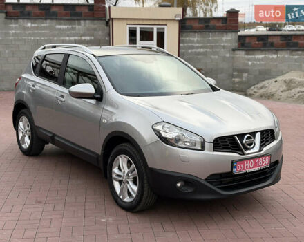 Сірий Ніссан Кашкай, об'ємом двигуна 1.5 л та пробігом 199 тис. км за 11300 $, фото 1 на Automoto.ua