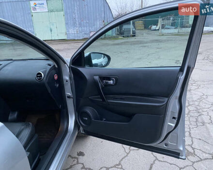 Серый Ниссан Кашкай, объемом двигателя 1.5 л и пробегом 174 тыс. км за 11190 $, фото 29 на Automoto.ua