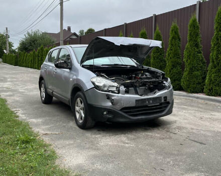 Серый Ниссан Кашкай, объемом двигателя 1.6 л и пробегом 217 тыс. км за 6500 $, фото 1 на Automoto.ua