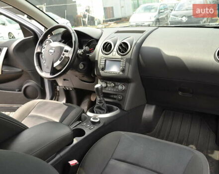 Серый Ниссан Кашкай, объемом двигателя 2 л и пробегом 143 тыс. км за 10999 $, фото 20 на Automoto.ua