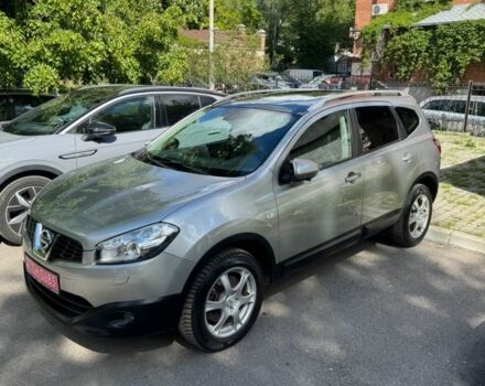 Серый Ниссан Кашкай, объемом двигателя 1.6 л и пробегом 180 тыс. км за 10400 $, фото 4 на Automoto.ua