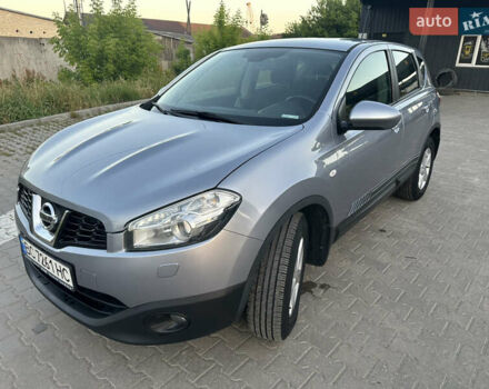 Серый Ниссан Кашкай, объемом двигателя 1.6 л и пробегом 143 тыс. км за 10200 $, фото 1 на Automoto.ua