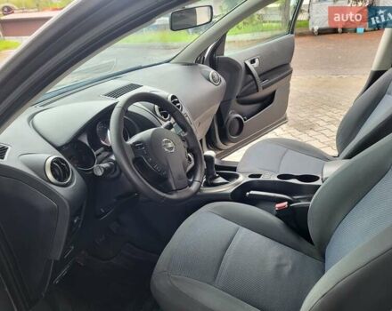 Серый Ниссан Кашкай, объемом двигателя 1.6 л и пробегом 231 тыс. км за 9999 $, фото 88 на Automoto.ua