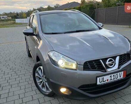Серый Ниссан Кашкай, объемом двигателя 1.6 л и пробегом 246 тыс. км за 11600 $, фото 6 на Automoto.ua
