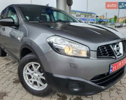 Серый Ниссан Кашкай, объемом двигателя 1.6 л и пробегом 231 тыс. км за 9999 $, фото 8 на Automoto.ua
