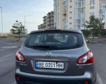 Серый Ниссан Кашкай, объемом двигателя 1.5 л и пробегом 184 тыс. км за 12500 $, фото 9 на Automoto.ua