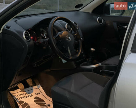 Сірий Ніссан Кашкай, об'ємом двигуна 1.5 л та пробігом 225 тис. км за 10499 $, фото 37 на Automoto.ua