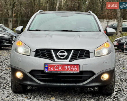 Сірий Ніссан Кашкай, об'ємом двигуна 2 л та пробігом 206 тис. км за 12500 $, фото 2 на Automoto.ua