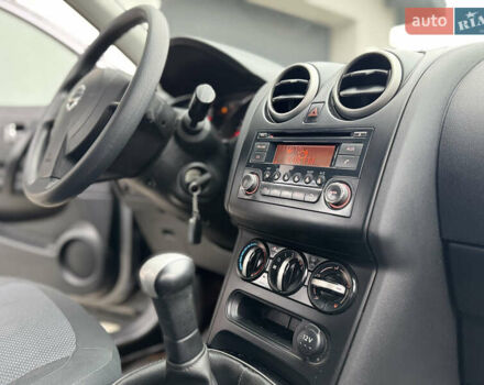 Серый Ниссан Кашкай, объемом двигателя 1.6 л и пробегом 222 тыс. км за 9900 $, фото 28 на Automoto.ua