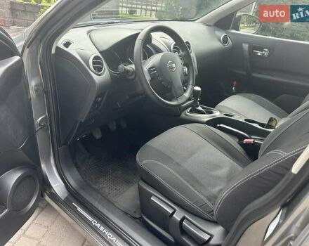 Сірий Ніссан Кашкай, об'ємом двигуна 1.5 л та пробігом 237 тис. км за 9350 $, фото 24 на Automoto.ua