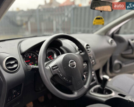 Серый Ниссан Кашкай, объемом двигателя 1.6 л и пробегом 222 тыс. км за 9900 $, фото 19 на Automoto.ua