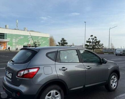 Серый Ниссан Кашкай, объемом двигателя 1.5 л и пробегом 184 тыс. км за 12500 $, фото 7 на Automoto.ua