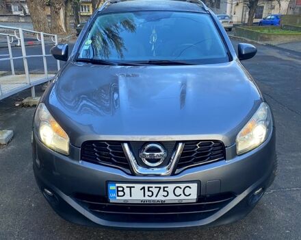 Сірий Ніссан Кашкай, об'ємом двигуна 1.6 л та пробігом 275 тис. км за 12000 $, фото 1 на Automoto.ua