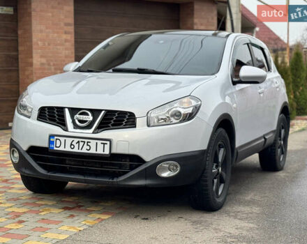 Серый Ниссан Кашкай, объемом двигателя 2 л и пробегом 160 тыс. км за 7800 $, фото 2 на Automoto.ua