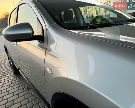 Серый Ниссан Кашкай, объемом двигателя 1.5 л и пробегом 200 тыс. км за 11599 $, фото 17 на Automoto.ua