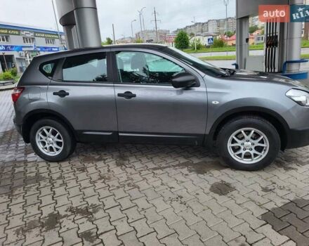 Серый Ниссан Кашкай, объемом двигателя 1.6 л и пробегом 231 тыс. км за 9999 $, фото 21 на Automoto.ua