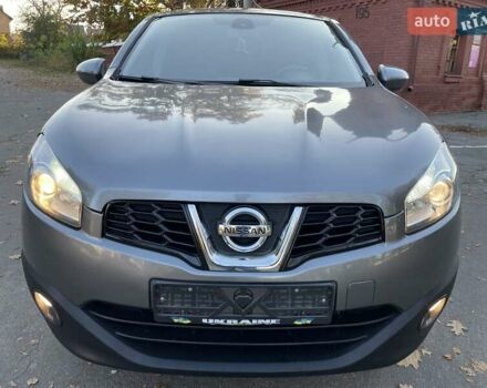 Серый Ниссан Кашкай, объемом двигателя 1.6 л и пробегом 160 тыс. км за 10900 $, фото 1 на Automoto.ua