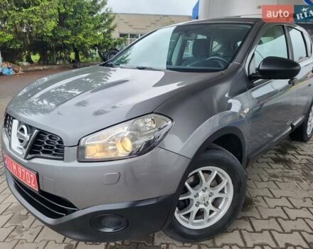 Серый Ниссан Кашкай, объемом двигателя 1.6 л и пробегом 231 тыс. км за 9999 $, фото 4 на Automoto.ua