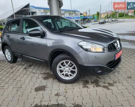 Серый Ниссан Кашкай, объемом двигателя 1.6 л и пробегом 231 тыс. км за 9999 $, фото 6 на Automoto.ua