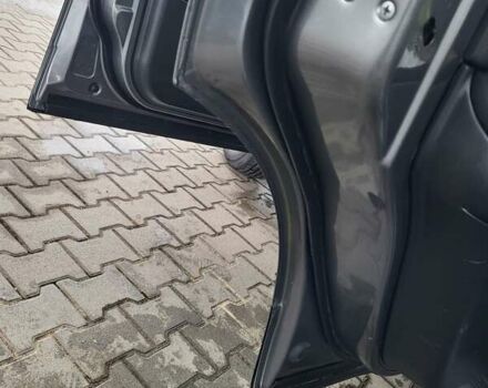 Серый Ниссан Кашкай, объемом двигателя 1.6 л и пробегом 231 тыс. км за 9999 $, фото 95 на Automoto.ua