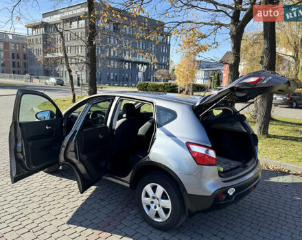 Сірий Ніссан Кашкай, об'ємом двигуна 1.6 л та пробігом 222 тис. км за 9550 $, фото 23 на Automoto.ua