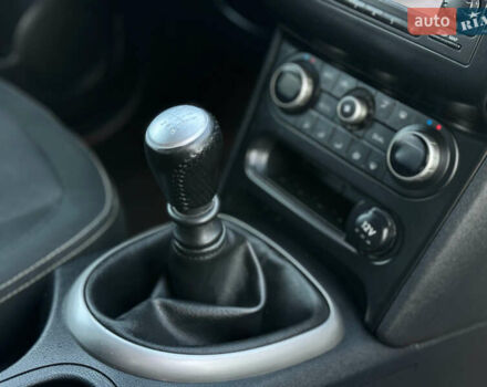 Серый Ниссан Кашкай, объемом двигателя 1.5 л и пробегом 200 тыс. км за 11599 $, фото 79 на Automoto.ua