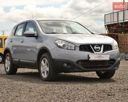 Серый Ниссан Кашкай, объемом двигателя 2 л и пробегом 143 тыс. км за 10999 $, фото 4 на Automoto.ua