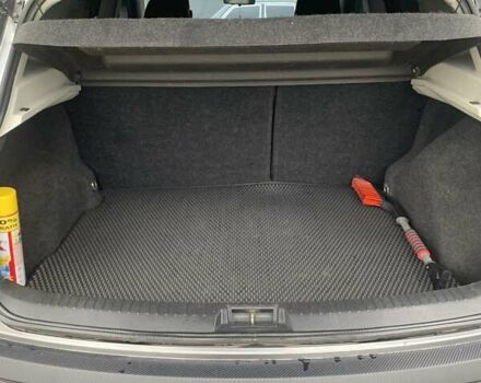 Серый Ниссан Кашкай, объемом двигателя 1.5 л и пробегом 284 тыс. км за 9800 $, фото 6 на Automoto.ua