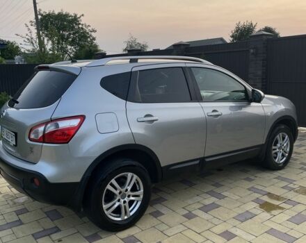 Серый Ниссан Кашкай, объемом двигателя 2 л и пробегом 335 тыс. км за 11000 $, фото 2 на Automoto.ua