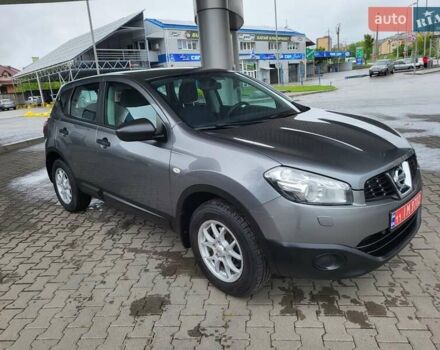 Серый Ниссан Кашкай, объемом двигателя 1.6 л и пробегом 231 тыс. км за 9999 $, фото 16 на Automoto.ua