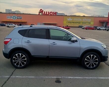Серый Ниссан Кашкай, объемом двигателя 1.5 л и пробегом 120 тыс. км за 11700 $, фото 2 на Automoto.ua