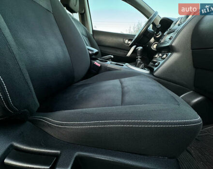 Серый Ниссан Кашкай, объемом двигателя 1.5 л и пробегом 200 тыс. км за 11599 $, фото 86 на Automoto.ua