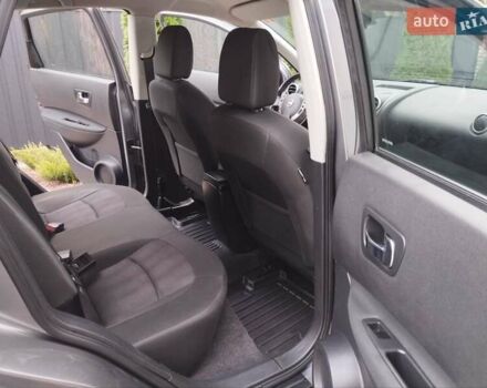 Сірий Ніссан Кашкай, об'ємом двигуна 1.6 л та пробігом 247 тис. км за 9650 $, фото 12 на Automoto.ua