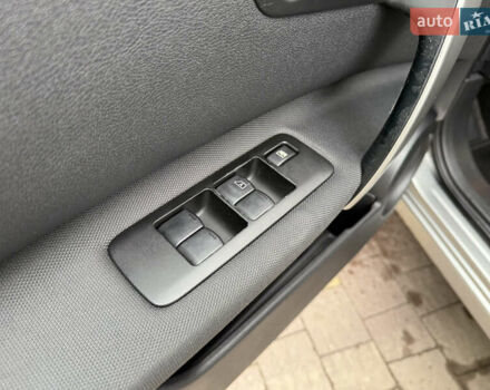 Серый Ниссан Кашкай, объемом двигателя 2 л и пробегом 173 тыс. км за 12435 $, фото 24 на Automoto.ua