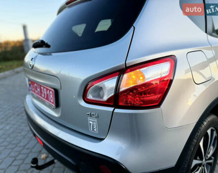 Серый Ниссан Кашкай, объемом двигателя 1.5 л и пробегом 200 тыс. км за 11699 $, фото 59 на Automoto.ua