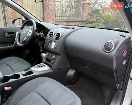 Серый Ниссан Кашкай, объемом двигателя 2 л и пробегом 173 тыс. км за 12435 $, фото 71 на Automoto.ua