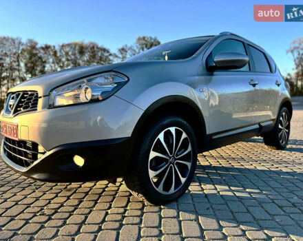Серый Ниссан Кашкай, объемом двигателя 1.5 л и пробегом 200 тыс. км за 11699 $, фото 4 на Automoto.ua