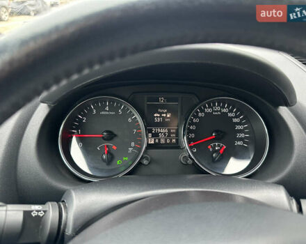Серый Ниссан Кашкай, объемом двигателя 2 л и пробегом 219 тыс. км за 9950 $, фото 12 на Automoto.ua