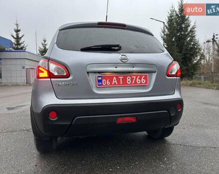 Серый Ниссан Кашкай, объемом двигателя 1.6 л и пробегом 220 тыс. км за 10450 $, фото 26 на Automoto.ua