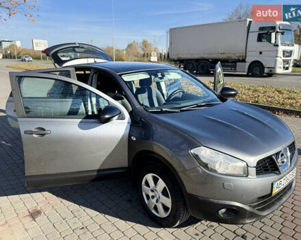 Серый Ниссан Кашкай, объемом двигателя 1.6 л и пробегом 222 тыс. км за 9450 $, фото 27 на Automoto.ua