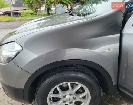 Серый Ниссан Кашкай, объемом двигателя 1.6 л и пробегом 231 тыс. км за 9999 $, фото 86 на Automoto.ua