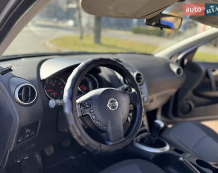 Серый Ниссан Кашкай, объемом двигателя 1.6 л и пробегом 222 тыс. км за 9450 $, фото 12 на Automoto.ua
