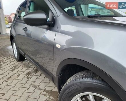 Серый Ниссан Кашкай, объемом двигателя 1.6 л и пробегом 231 тыс. км за 9999 $, фото 12 на Automoto.ua