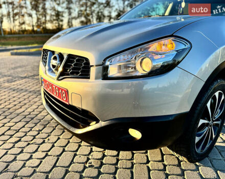 Серый Ниссан Кашкай, объемом двигателя 1.5 л и пробегом 200 тыс. км за 11699 $, фото 6 на Automoto.ua