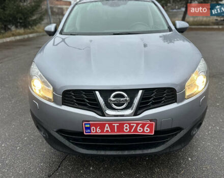Серый Ниссан Кашкай, объемом двигателя 1.6 л и пробегом 220 тыс. км за 10450 $, фото 3 на Automoto.ua