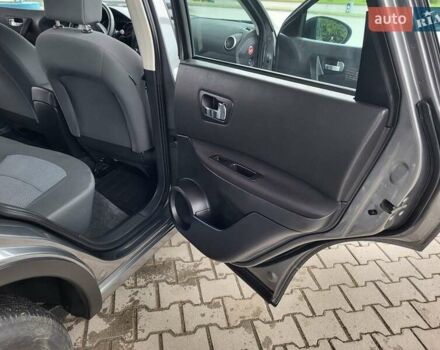 Серый Ниссан Кашкай, объемом двигателя 1.6 л и пробегом 231 тыс. км за 9999 $, фото 107 на Automoto.ua