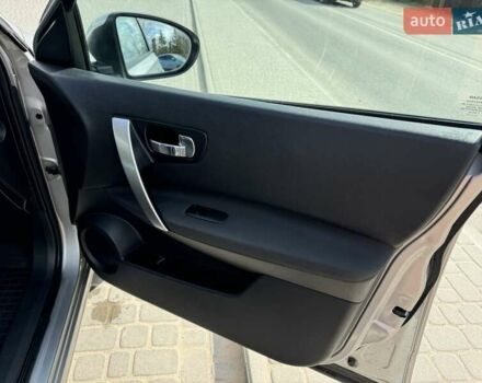 Серый Ниссан Кашкай, объемом двигателя 1.6 л и пробегом 169 тыс. км за 11200 $, фото 18 на Automoto.ua