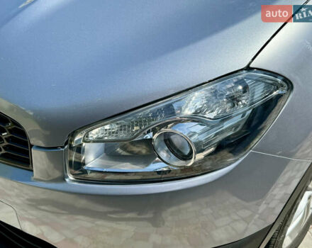 Сірий Ніссан Кашкай, об'ємом двигуна 1.6 л та пробігом 200 тис. км за 9999 $, фото 12 на Automoto.ua